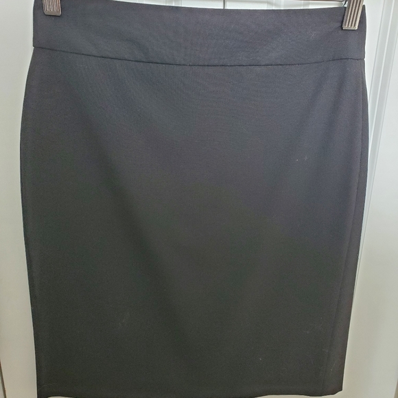Banana Republic pencil skirt - black 0P - Picture 1 of 4